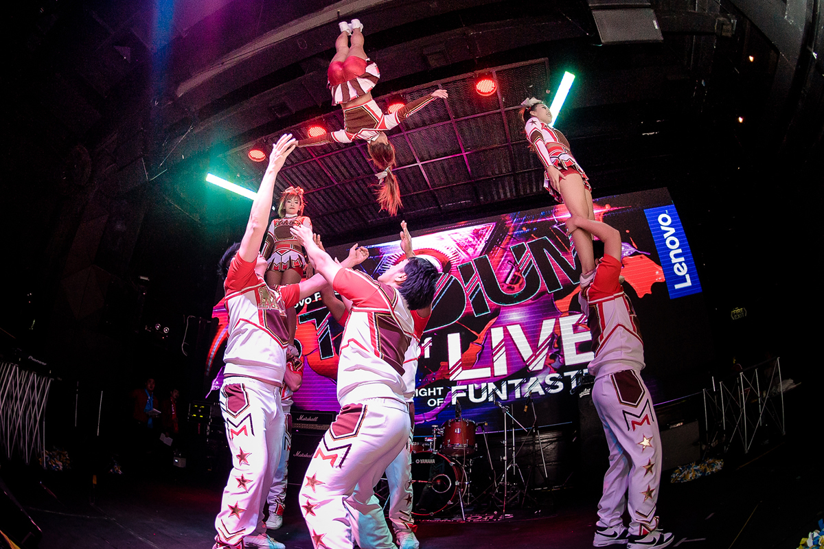 lenovo-new-year-party-2016